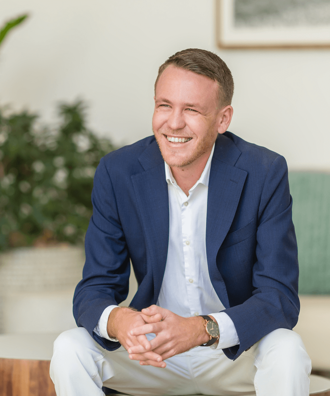 Julien, Founder of Agent Embassy